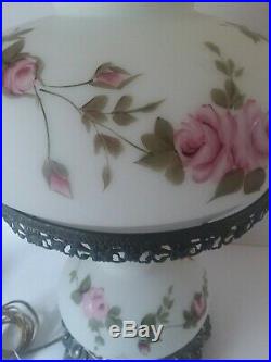 Beautiful White Floral Roses Hand Painted 3 Way Vintage GWTW Table Lamp