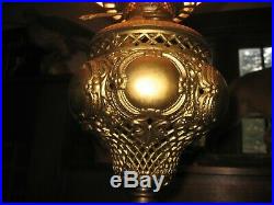 Bradley Hubbard Exquisite Cast Iron Brass Floor Table Oil Lamp Hand Painted GWTW