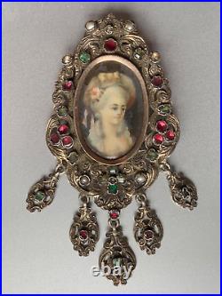 Exceptional & Unique French Antique 1800s Brooch/pendant Hand painted on shell