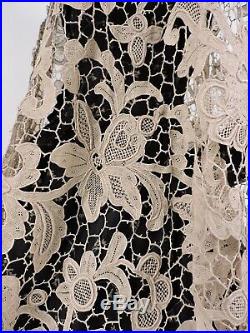 Exquisite 19th C Victorian Hand Made Needle Lace Floral Cape For Dress
