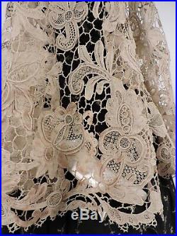 Exquisite 19th C Victorian Hand Made Needle Lace Floral Cape For Dress