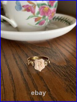 FEDE Antique SIGNET Ring VICTORIAN 10k Rose Gold 2 Hand Holding Shield Initial R