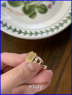 FEDE Antique SIGNET Ring VICTORIAN 10k Rose Gold 2 Hand Holding Shield Initial R