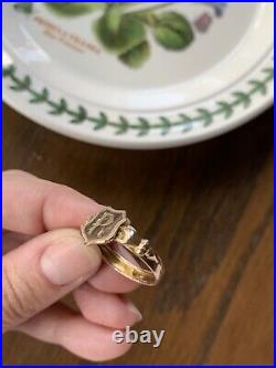 FEDE Antique SIGNET Ring VICTORIAN 10k Rose Gold 2 Hand Holding Shield Initial R