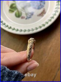 FEDE Rare VICTORIAN Antique POISON 14k Gold Ring Locket Snuff Hands Floral Band