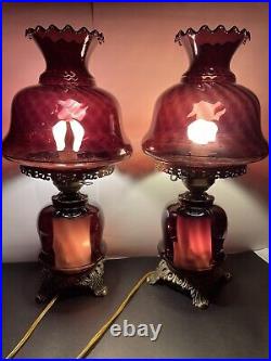 Fenton Swirled Purple Ruffled Victorian Gwtw Parlor Table Lamp