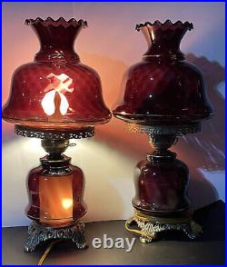 Fenton Swirled Purple Ruffled Victorian Gwtw Parlor Table Lamp