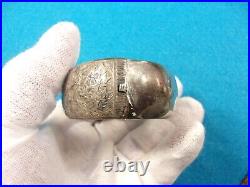 Gorgeous Vtg Antique Victorian Hand Carved Sterling Silver Wide & Hinged Bangle