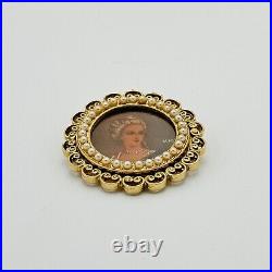 Hand Painted Victorian Portrait Brooch Pendant With Pearl Boarder Signed Vintage
