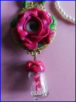 Jewelry woman fashion necklace pendant victorian style vintage flower rose magic