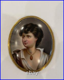 Large Antique Victorian Hand Painted Cameo Porcelain Portrait Pin Brooch