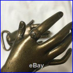 RARE 1970's Vintage Metal Victorian Clasp Holding Hands Belt Buckle