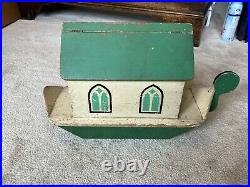 Rare Green Antique Noahs Ark With Hand Carved Animals