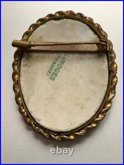 Romantic French (from Limoges) Victorian Brooch Hand painted on Porcelain