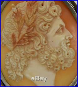 The most impressive antique Victorian 18k gold&hand carved Shell Cameo brooch