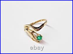 Unique 14ky Gold VICTORIAN STYLE Hands Holding Emerald & Diamond Ring Sz 9