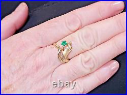 Unique 14ky Gold VICTORIAN STYLE Hands Holding Emerald & Diamond Ring Sz 9