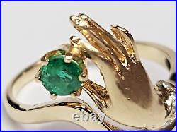 Unique 14ky Gold VICTORIAN STYLE Hands Holding Emerald & Diamond Ring Sz 9