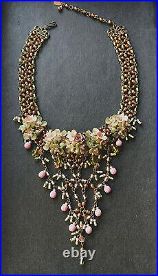 Vee Shaped Beaded COLLEEN TOLAND VINTAGE NECKLACE in Victorian Rose, signed