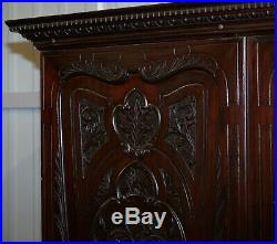 Very Rare Hand Carved Edward & Roberts Circa 1880 Armoire Wardrobe With Drawers