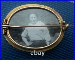 Victorian 15ct Gold Sweetheart / Memorial Brooch Photo Locket Hand Painted Bird