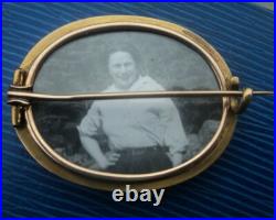 Victorian 15ct Gold Sweetheart / Memorial Brooch Photo Locket Hand Painted Bird