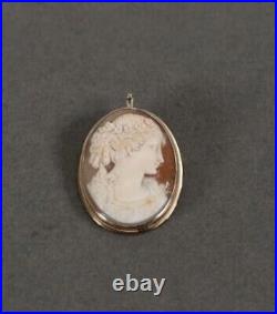 Victorian Antique 14K Gold Cameo Pendant Pin Brooch Hand Carved 6.6g