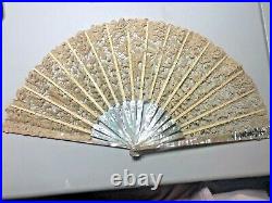 Victorian Antique Mother of Pearl Cream Brussels lace folding Hand held Fan