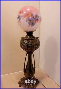Victorian Banquet Oil Lamp Hand Painted with Florals Brass with great filigree work