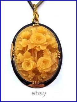 Victorian Hand-Carved Pendant in 14K Gold with Enamel, 1800's, Vintage Jewelry