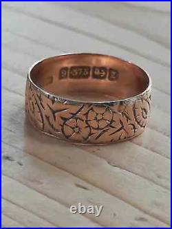 Victorian engraved 9ct gold band. Antique rose gold hand engraved ring