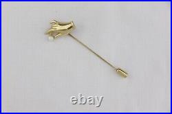 Vintage 14k Hand holding white Pearl STICK PIN yellow gold Victorian Style