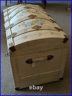 Vintage Antique Large HAND PAINTED Metal Wood Camelback Trunk Chest Steamer