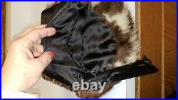 Vintage Ladies Hand Warmer Muff Zipper Pouch Carrying Strap Skunk Badger Fur