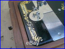 Vintage Singer Hand Crank Antique Sewing Machine with Victorian Decals and case
