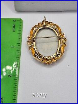 Vintage Victorian Hand painted 10k yellow gold brooch