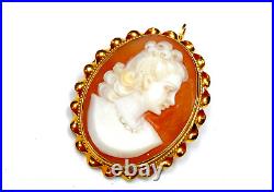 Vintage Victorian Italy Hand Carved Shell Cameo Brooch Pendant 14K Yellow Gold