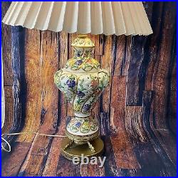 Vtg Decor Lamp Porcelain 1940 Victorian Hand Painted Floral Pattern Gold Brass